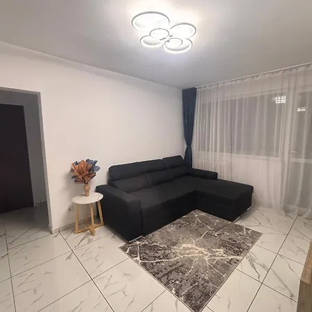 Apartman 2 Sector 1 *